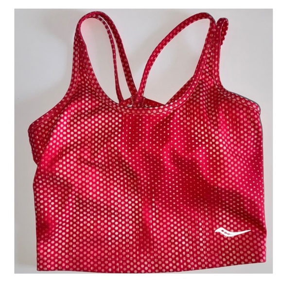 💙 3/$21 Saucony Women's Crop top (XS) Red geometric, criss-cross back straps - Picture 1 of 5